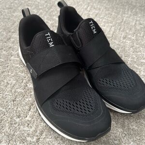 Tiem Cycling Shoes size 9.5